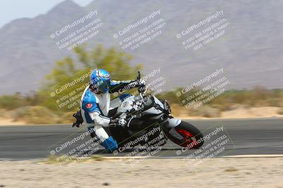 media/Apr-10-2022-SoCal Trackdays (Sun) [[f104b12566]]/Turn 3 Inside (1150am)/